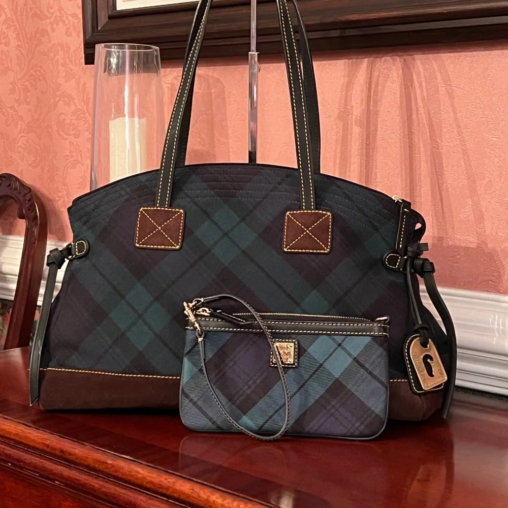 Dooney & Bourke Large Black Watch Tartan Plaid Shoulder Bag w/Wristlet (2pcs.) - Picture 1 of 14